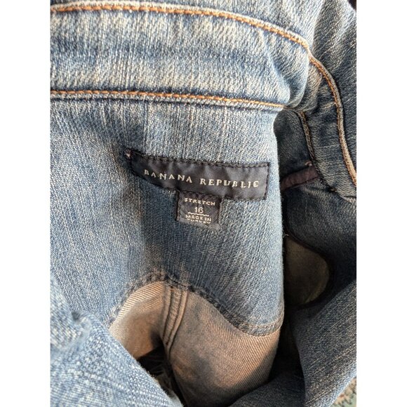 Banana Republic Blue Jean Jacket - Picture 4 of 11